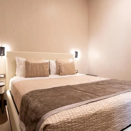 Gasthuis San Carlo 4*